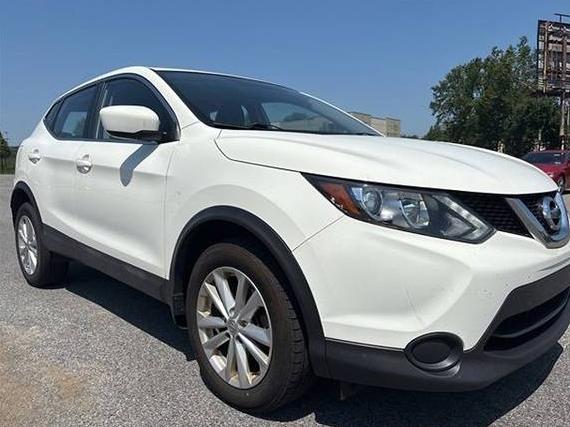 NISSAN ROGUE SPORT 2018 JN1BJ1CR4JW208292 image